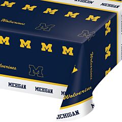 54X108" Plastic Table Cover - Michigan Univ