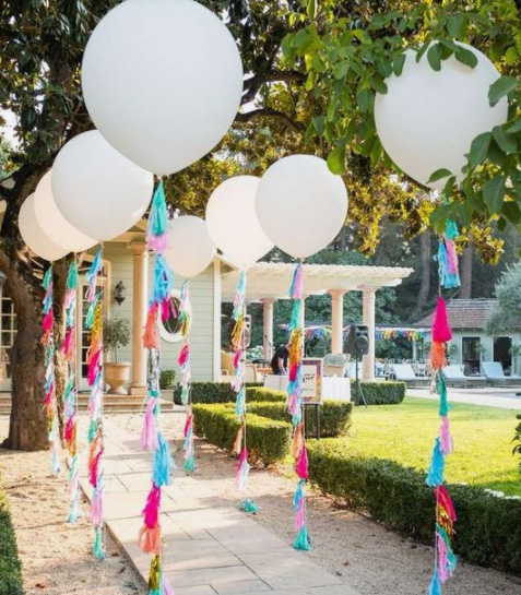 10 Graduation Balloon Garland Ideas – Bloonsy - Balloon Stuffing